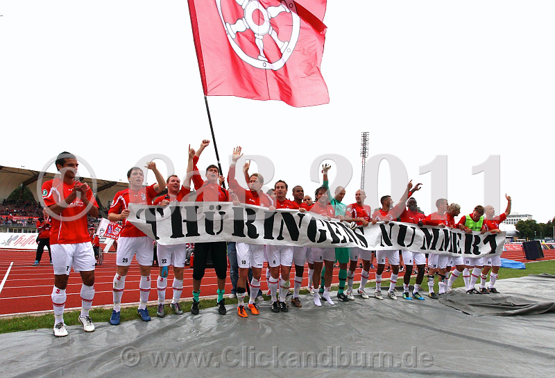 [Bild: 23.7.2011%20FC%20Rot-Weiss%20Erfurt%20-%...-0_164.jpg]