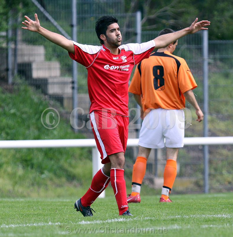 [Bild: 26.04.2009%20FC%20Rot-Weiss%20Erfurt%20I...2-1_13.JPG]