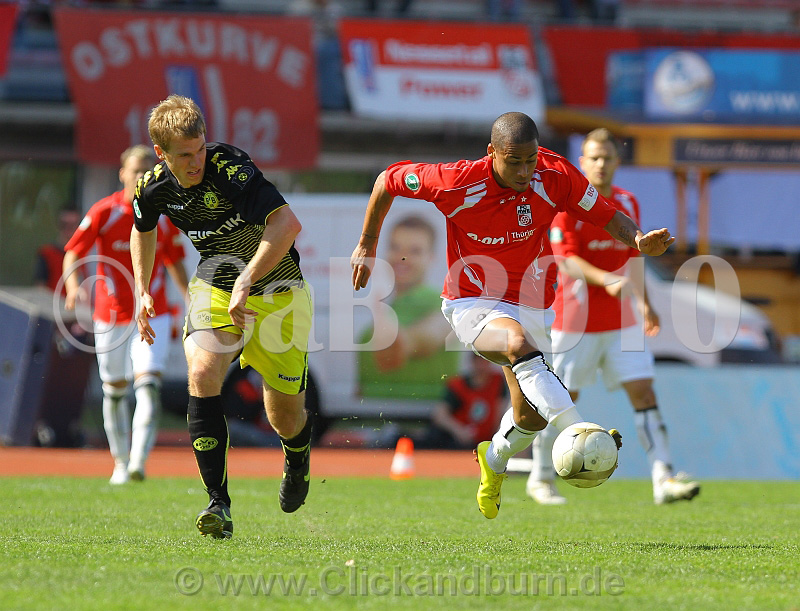 [Bild: 18.4.2010%20%20FC%20Rot-Weiss%20Erfurt%2...1-0_78.jpg]