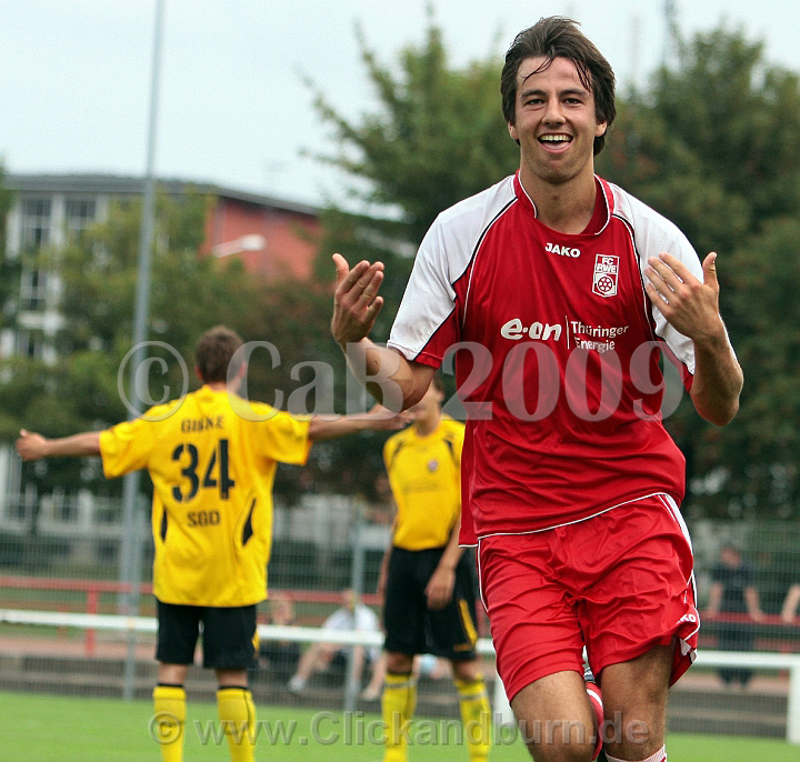 [Bild: 09.08.2009%20FC%20Rot-Weiss%20Erfurt%20I...2-1_83.jpg]